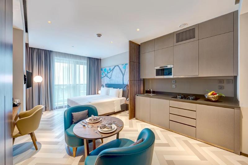 Отель Millennium Place Barsha Heights Дубай